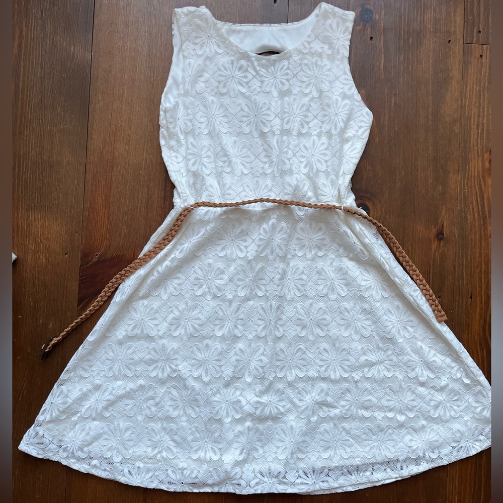 Girls eyelet dress with belt size 10/12